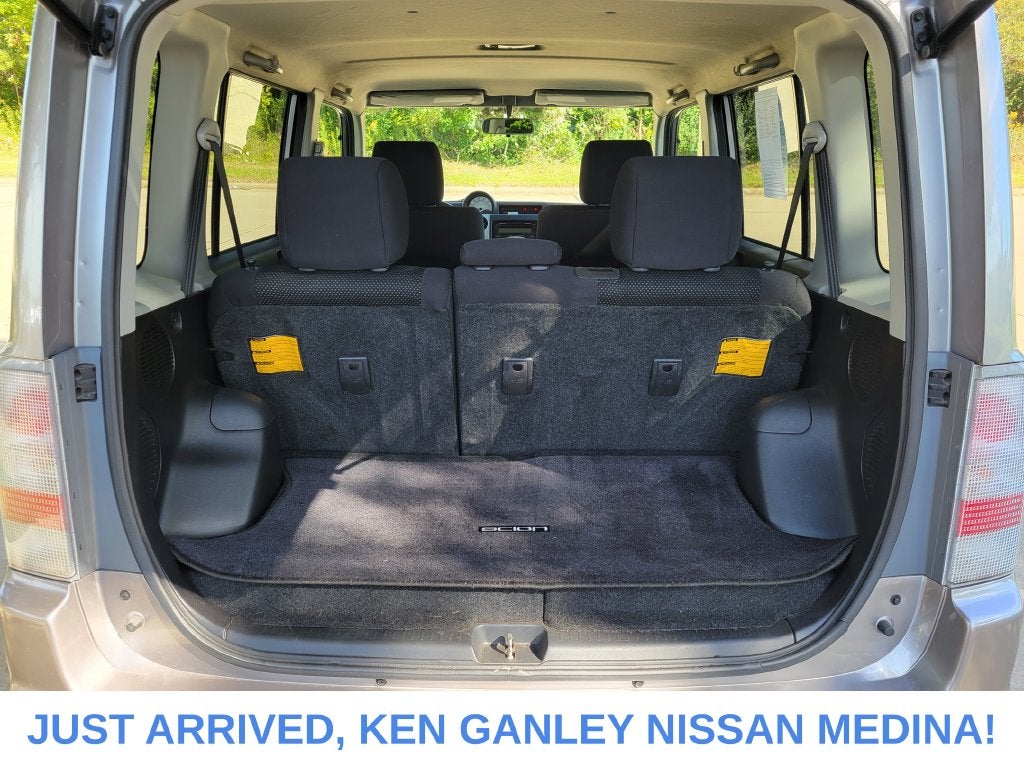 2006 Scion xB Base