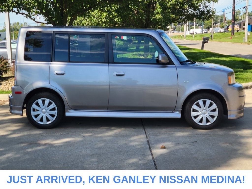 2006 Scion xB Base