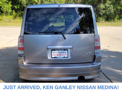 2006 Scion xB Base