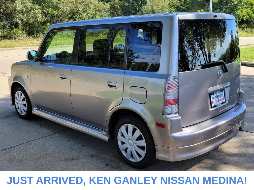 2006 Scion xB Base