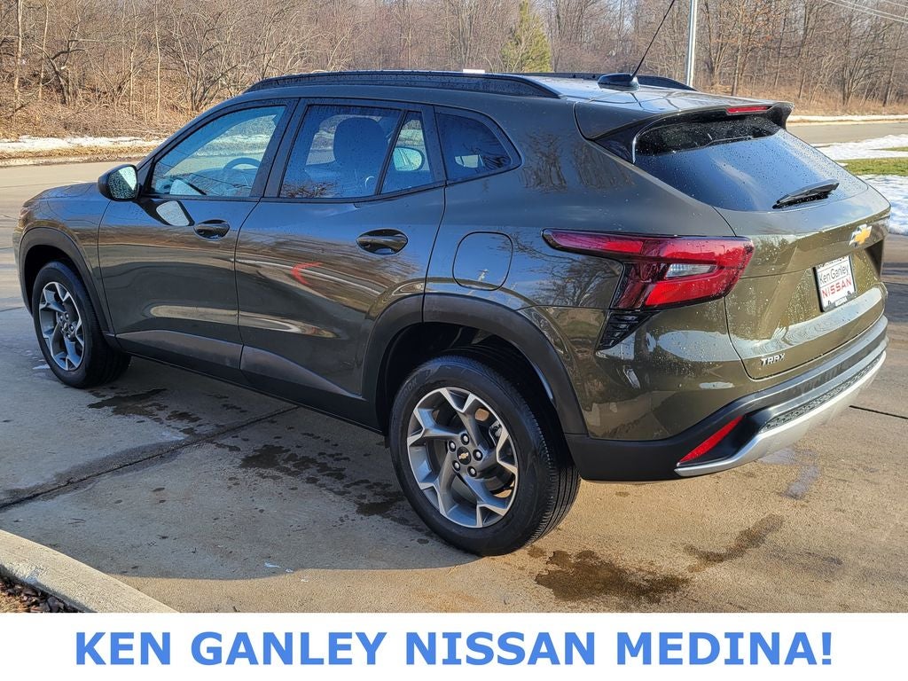 2024 Chevrolet Trax LT