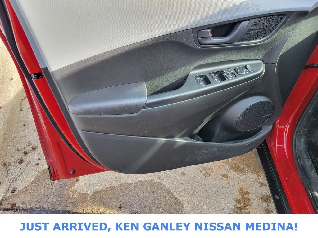 2021 Hyundai Kona SEL Plus