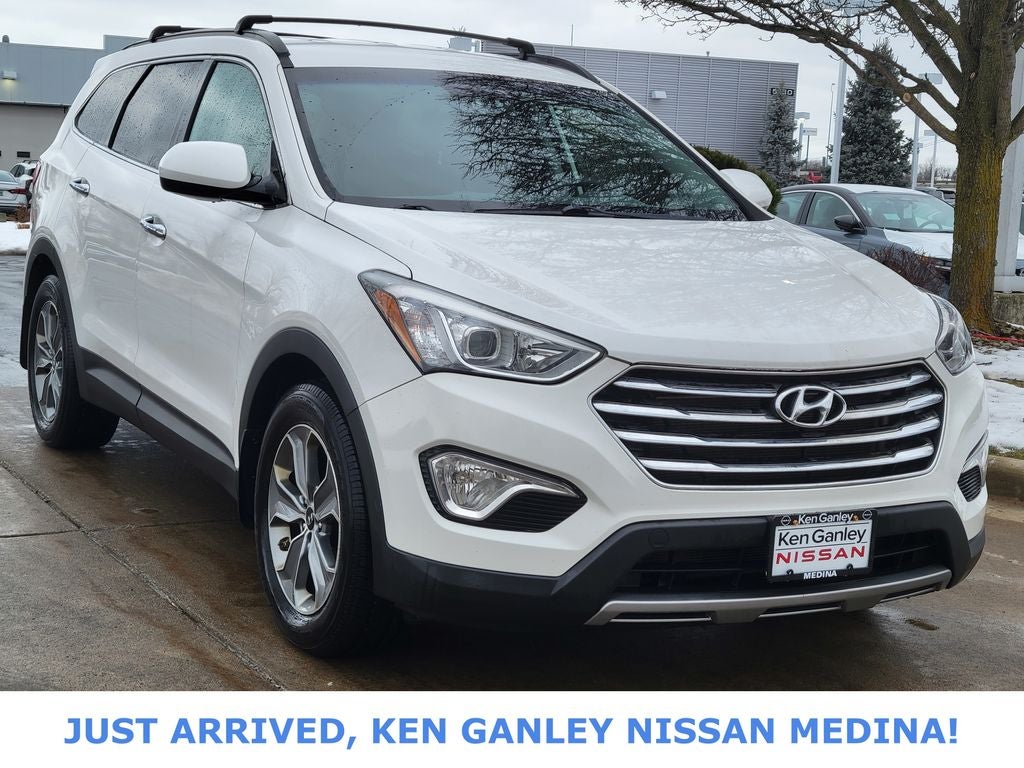2016 Hyundai Santa Fe SE