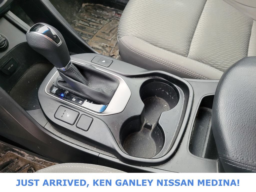 2016 Hyundai Santa Fe SE