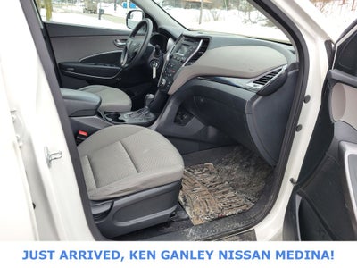 2016 Hyundai Santa Fe SE