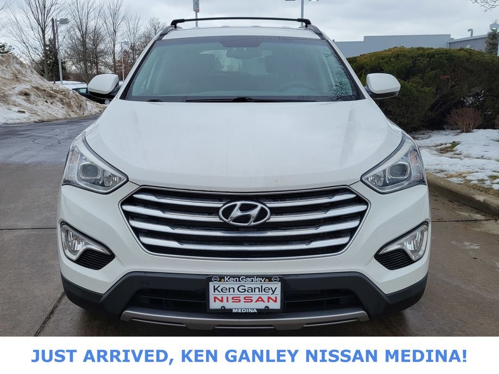 2016 Hyundai Santa Fe SE