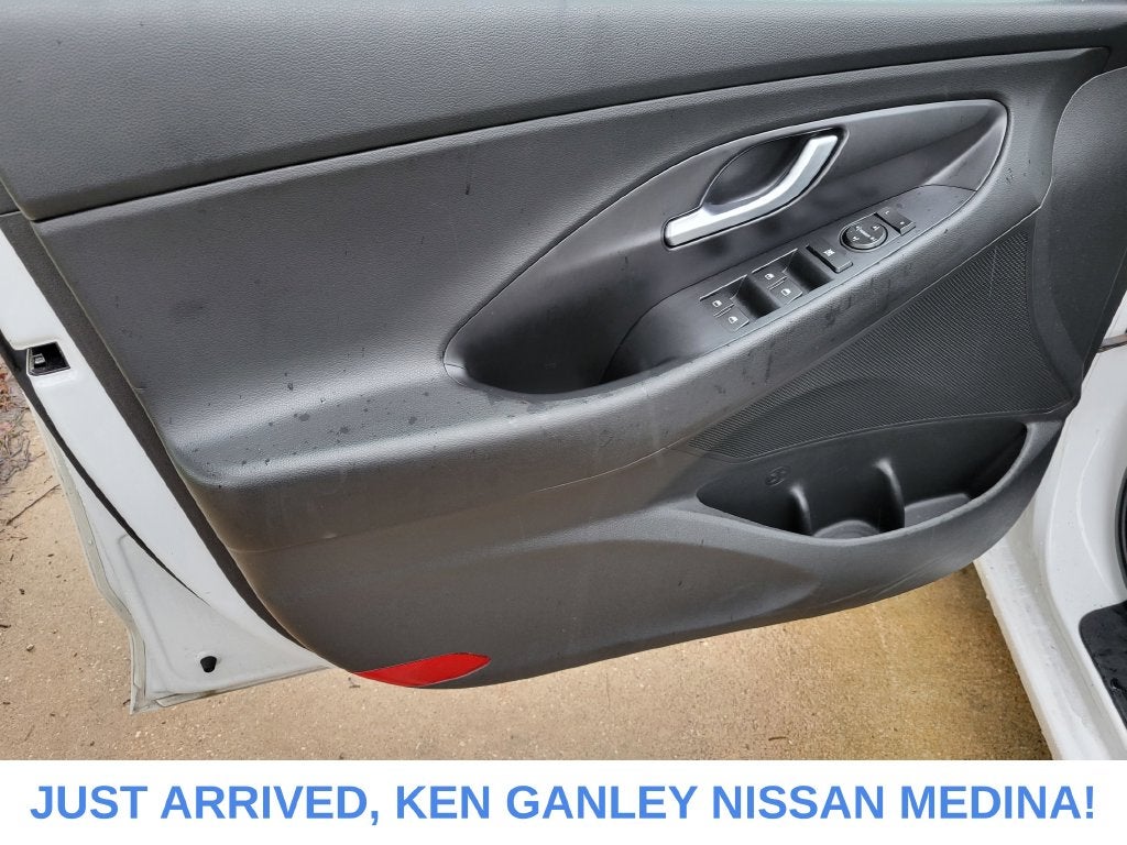 2018 Hyundai Elantra GT Base