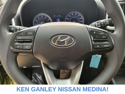 2022 Hyundai Venue SE