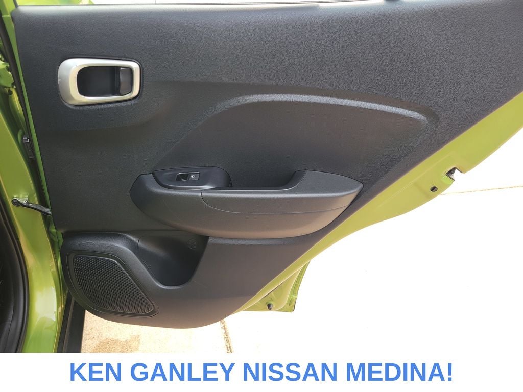 2022 Hyundai Venue SE