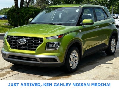 2022 Hyundai Venue SE