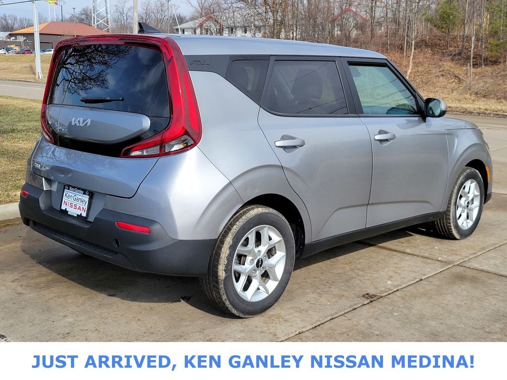 2022 Kia Soul LX