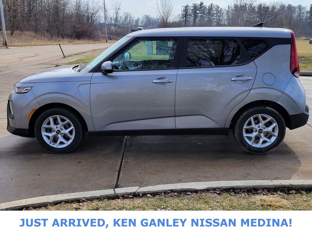 2022 Kia Soul LX