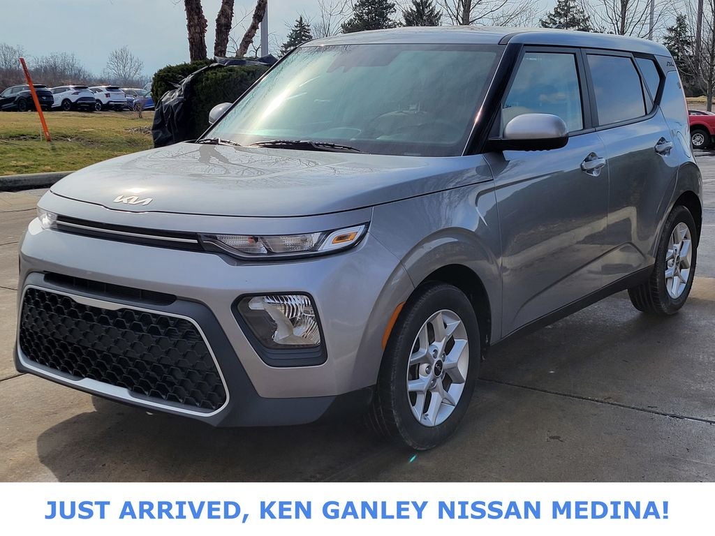 2022 Kia Soul LX