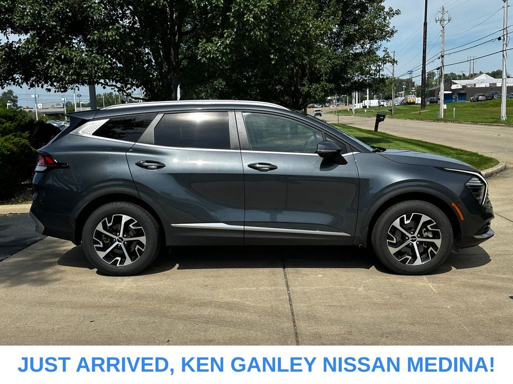 2024 Kia Sportage EX