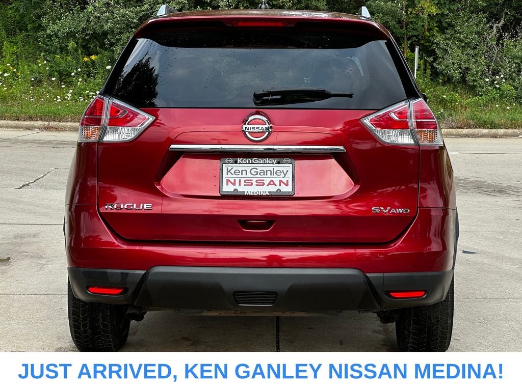 2016 Nissan Rogue SV
