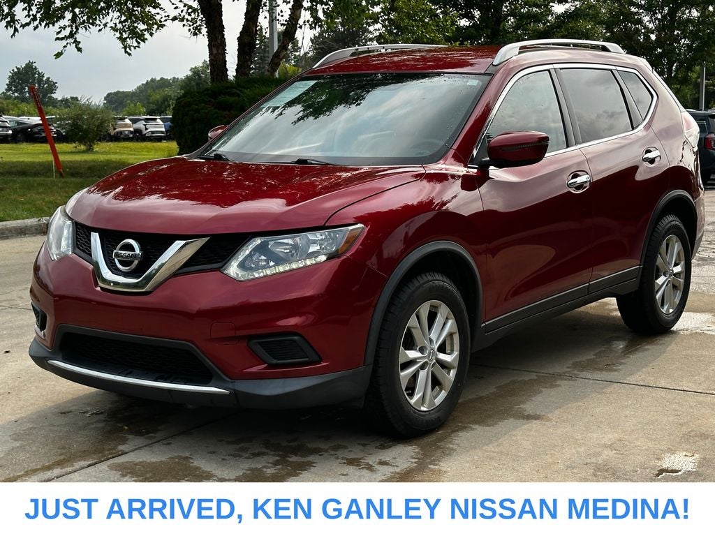 2016 Nissan Rogue SV