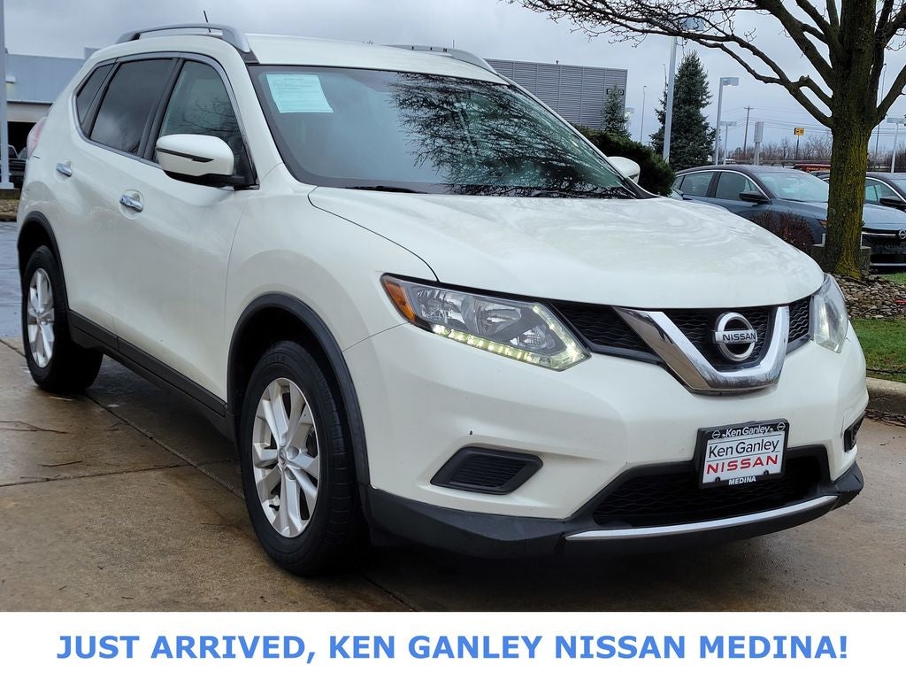 2016 Nissan Rogue SV