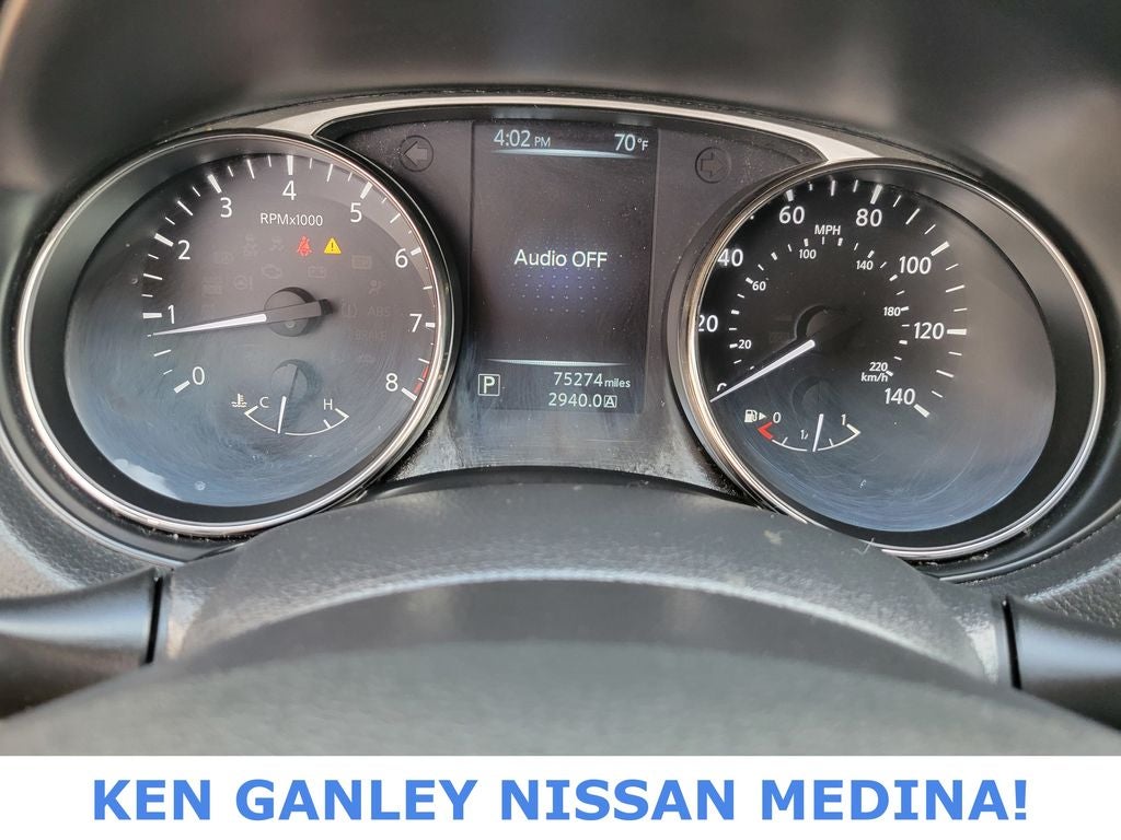 2016 Nissan Rogue SV