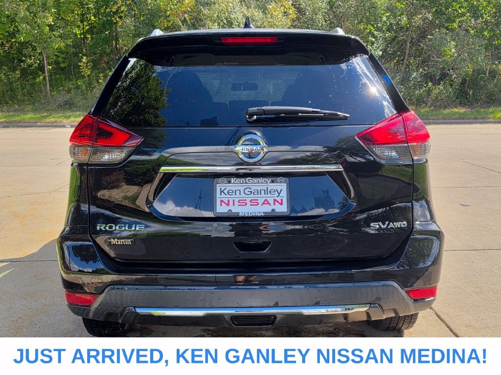 2018 Nissan Rogue SV