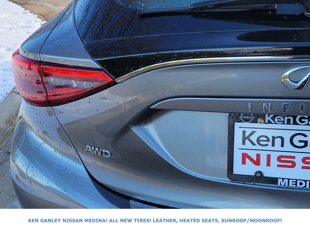 2018 INFINITI QX30 Premium