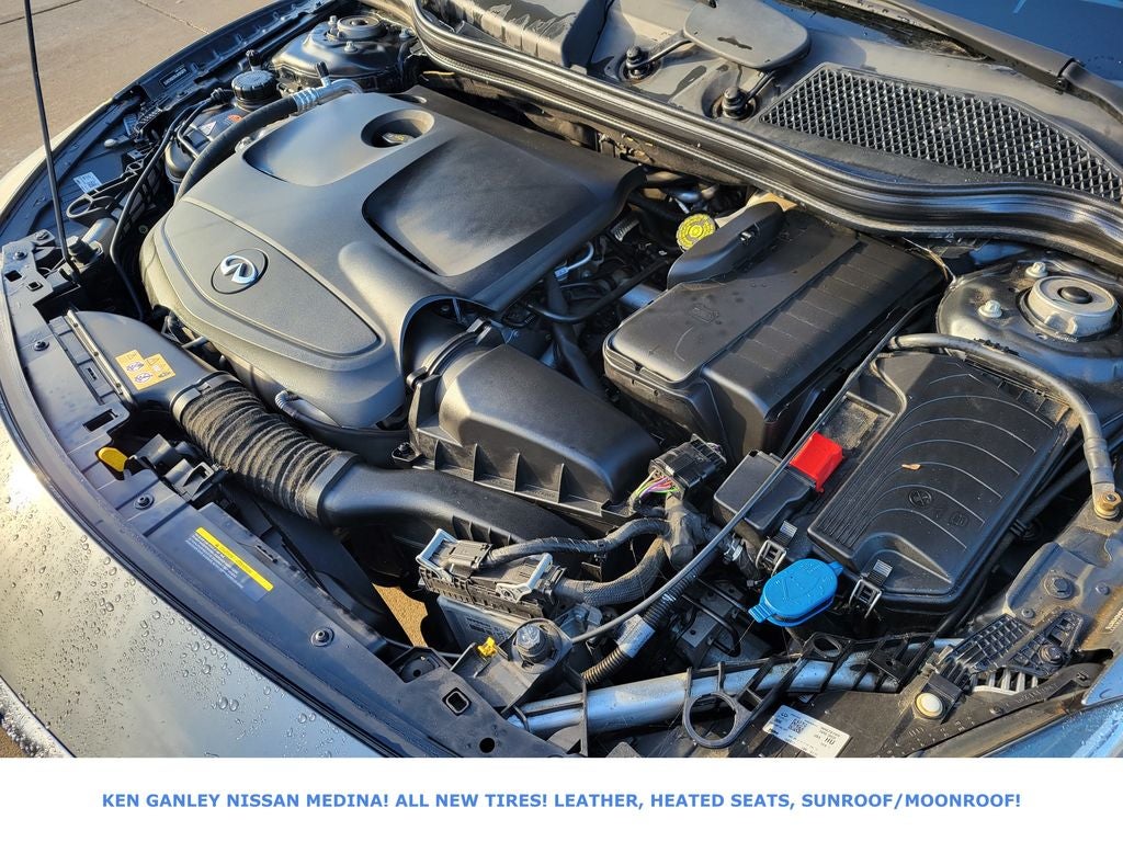 2018 INFINITI QX30 Premium