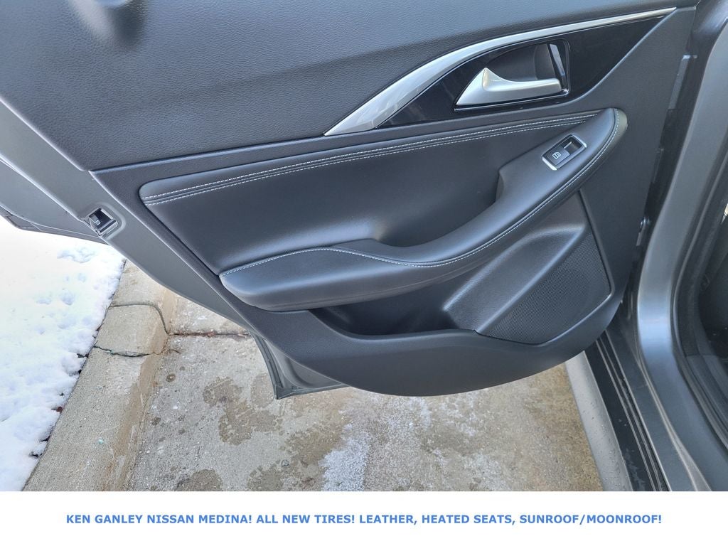 2018 INFINITI QX30 Premium