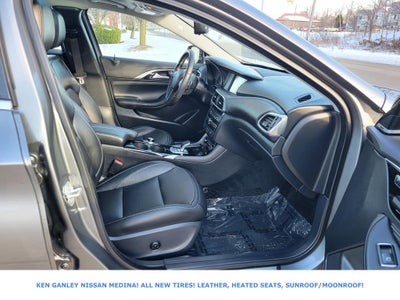 2018 INFINITI QX30 Premium