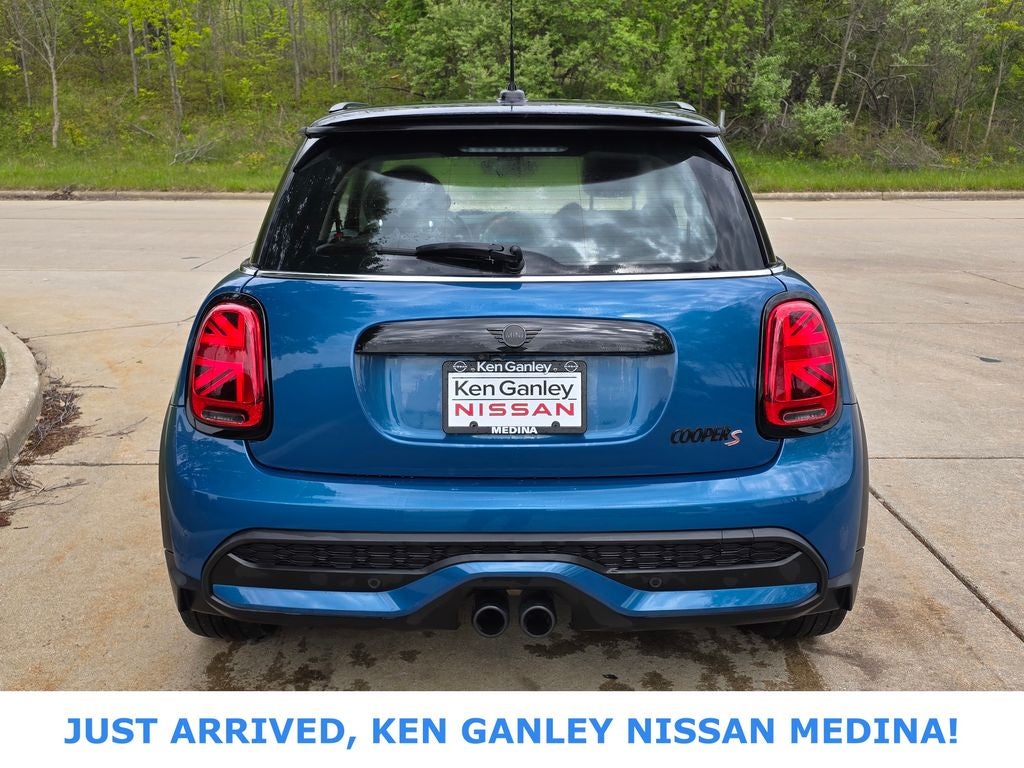 2023 MINI Cooper S Signature