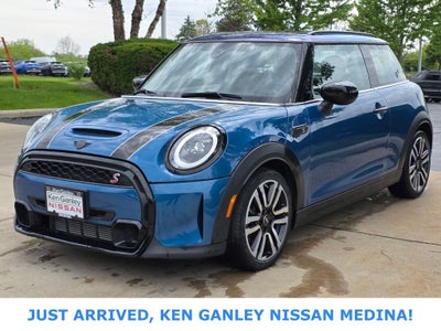 2023 MINI Cooper S Signature