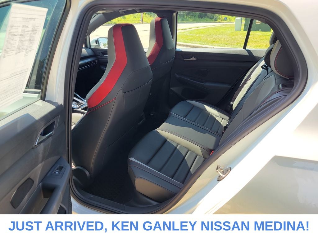 2024 Volkswagen Golf GTI 2.0T SE