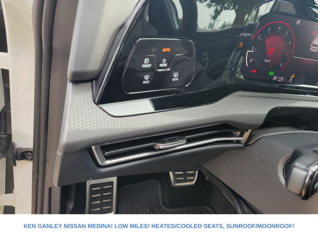 2024 Volkswagen Golf GTI 2.0T SE