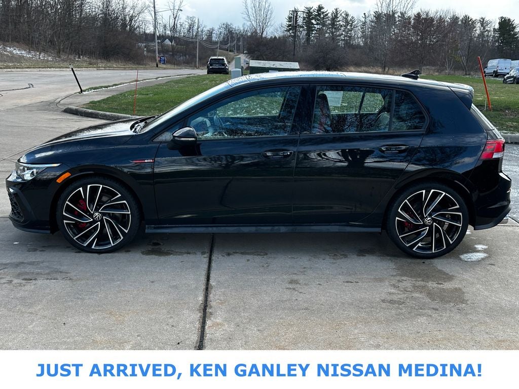 2024 Volkswagen Golf GTI Autobahn