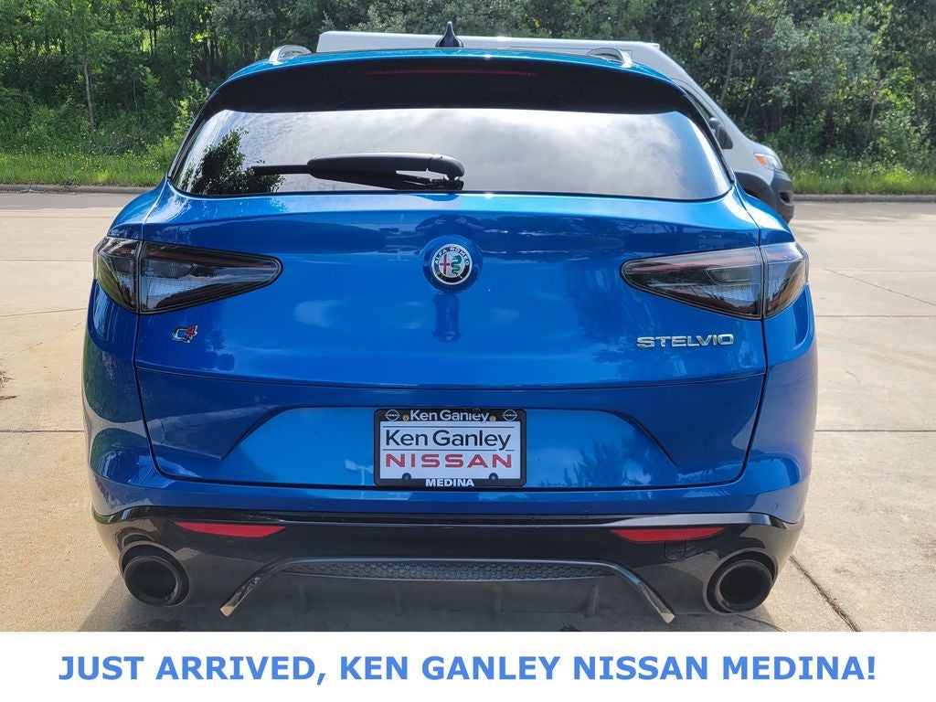 2024 Alfa Romeo Stelvio Veloce