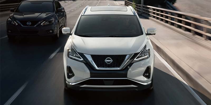The front grille of a 2024 Nissan Murano in Medina, OH