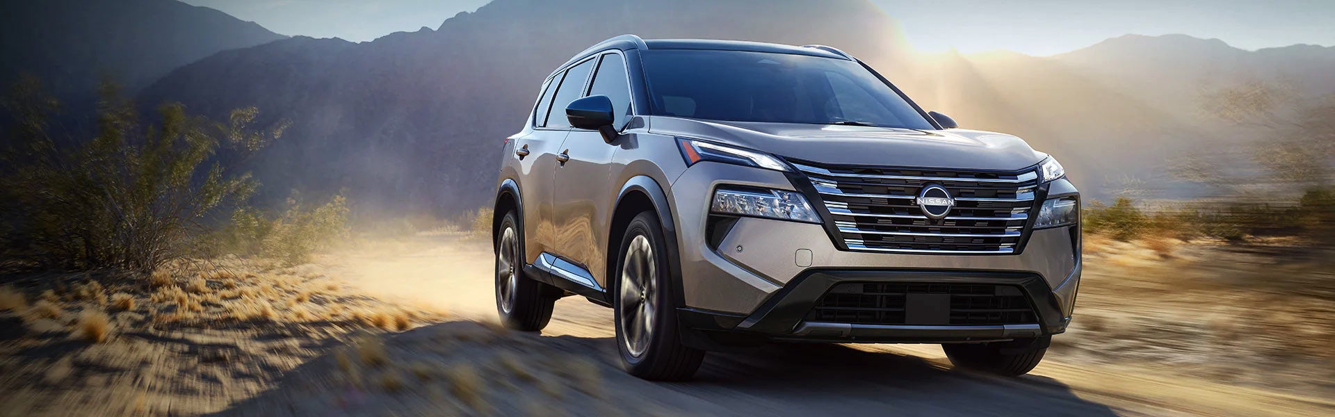 The grille of the 2024 Nissan Rogue in Medina, OH