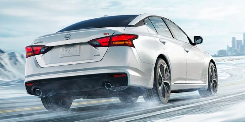 The performance of the 2025 Nissan Altima in Medina, OH