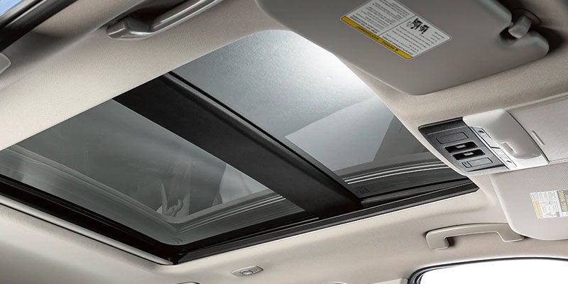 The moonroof option available in the 2025 Nissan Rogue in Medina, OH